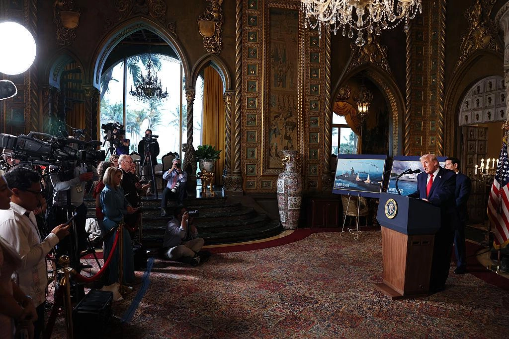 297 đại gia nắm giữ memecoin TRUMP được mời ăn trưa với Tổng thống Mỹ缩略图