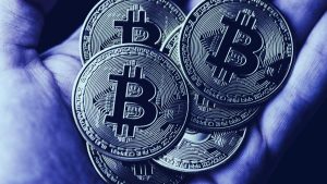 Bitcoin của bạn an toàn, nhưng 1,1 triệu BTC của Satoshi đang nằm trong vùng rủi ro lượng tử mà không ai có thể khắc phục được缩略图