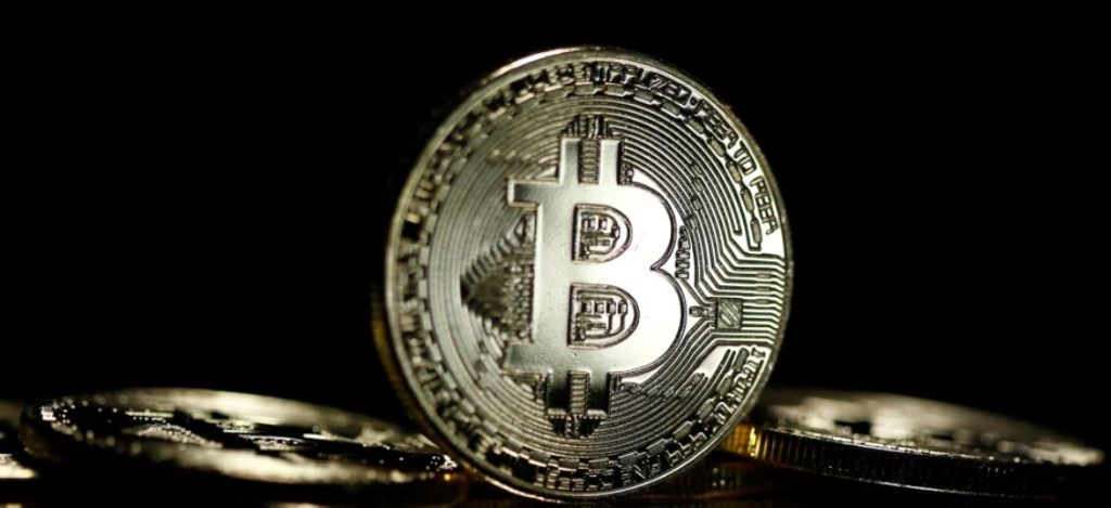 BTC chuẩn bị phá Kumo lần đầu kể từ tháng 10, sóng tăng mạnh đang tới?缩略图