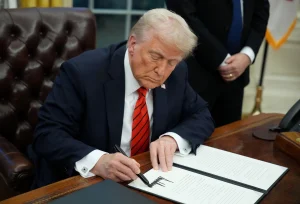 Trump ban hành sắc lệnh yêu cầu Fed mở đường cho crypto tiếp cận hệ thống thanh toán Mỹ缩略图