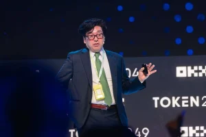 Bitmine chuẩn bị huy động 300 triệu USD để mua thêm ETH, dù đang lỗ hơn 9,2 tỷ USD缩略图