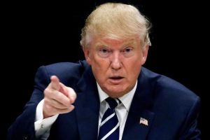 Cảnh báo của Donald Trump trên mạng xã hội về cuộc chiến với Iran làm dấy lên lo ngại về sự sụp giảm của Bitcoin缩略图