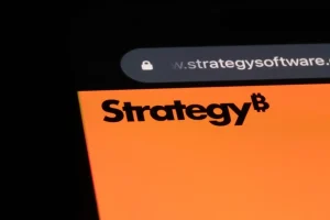 Strategy lần đầu bán Bitcoin giá trị lớn, thu về 216 triệu USD缩略图