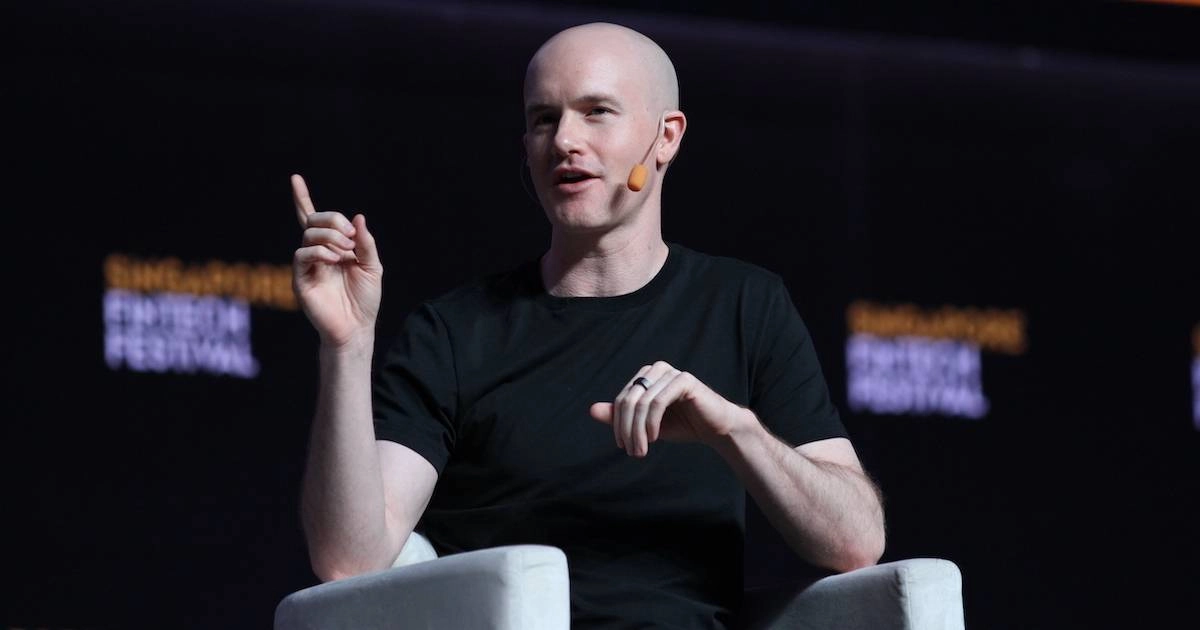 CEO Coinbase phủ nhận liên quan đến memecoin BRIAN, cộng đồng Base dậy sóng缩略图