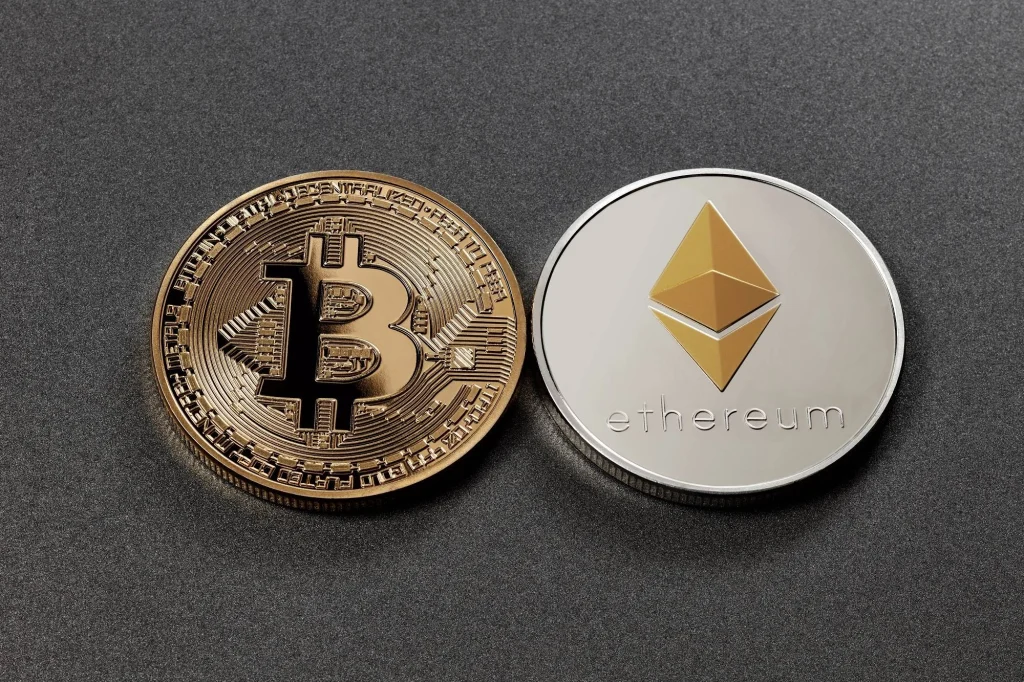 Các quỹ ETF Bitcoin và Ethereum mua ròng hơn 2,6 tỷ USD trong tuần qua缩略图