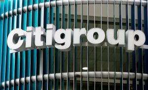 Citigroup bất ngờ điều chỉnh dự báo lãi suất Fed sau dữ liệu việc làm Mỹ缩略图